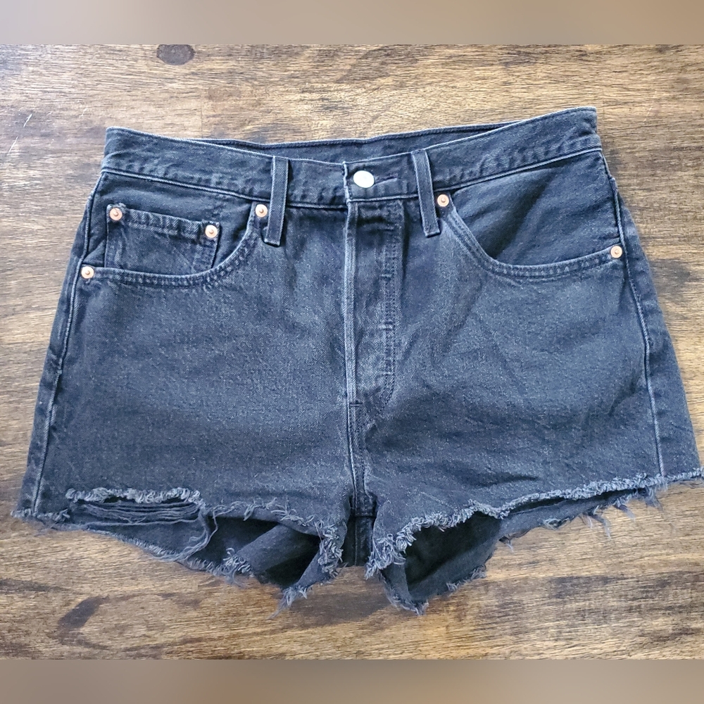 LEVI'S 501 Black Distressed Denim‎ Shorts, Size 30